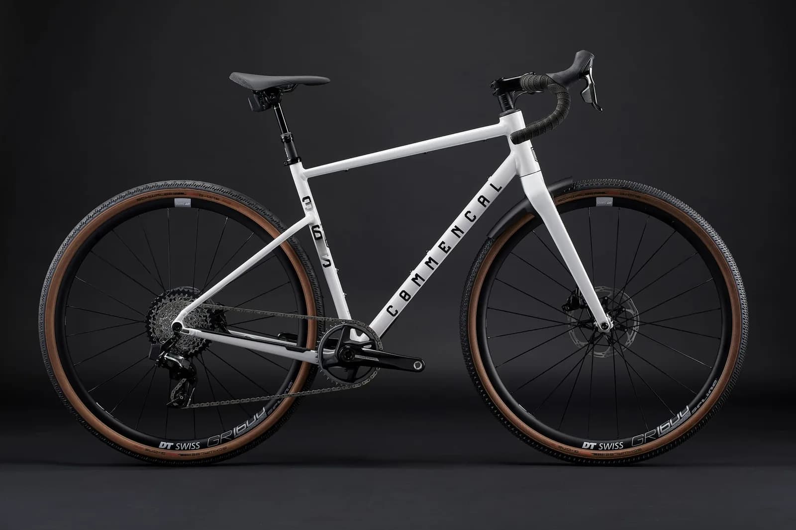365 SIGNATURE PURE WHITE 2025